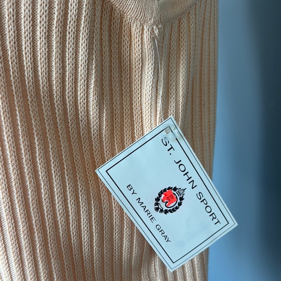 St. John Orange Cream Ribbed Sport Top - Picture 5 of 7